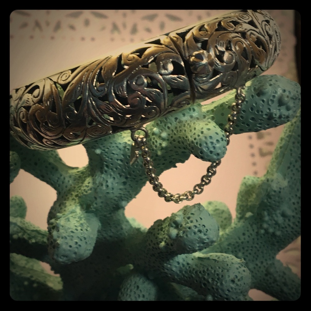 Handcrafted Italian Filigree Bangle Bracelet